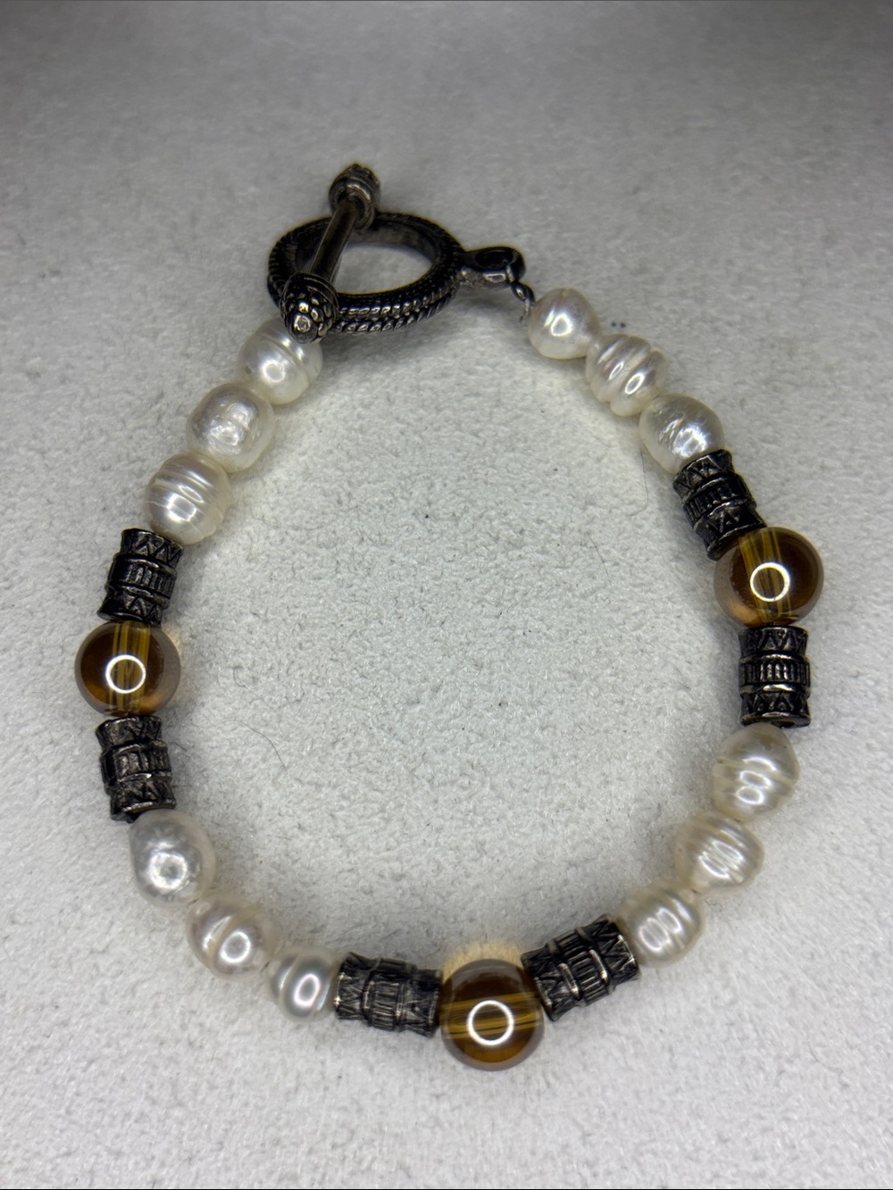 Freshwater Pearl silver & brown beaded toggle Bracelet - Elegant White and Brown